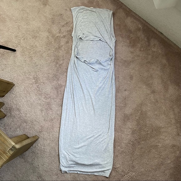 Painted Threads | Open Back Midi Dress - Picture 5 of 9